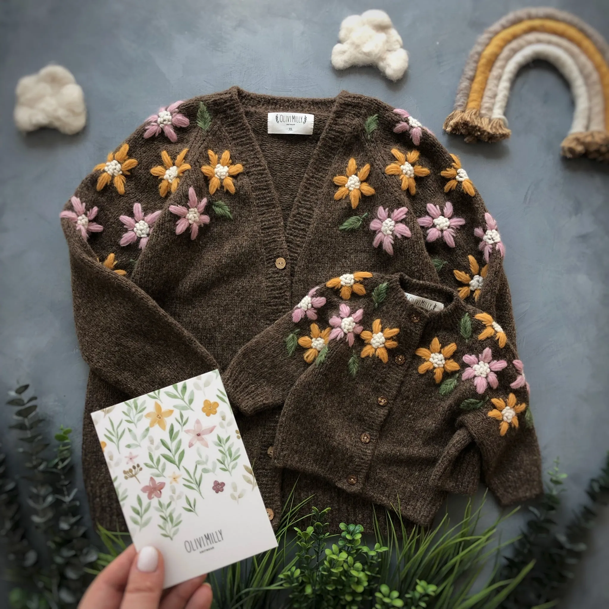 Adult Flower Rain cardigan | Brown