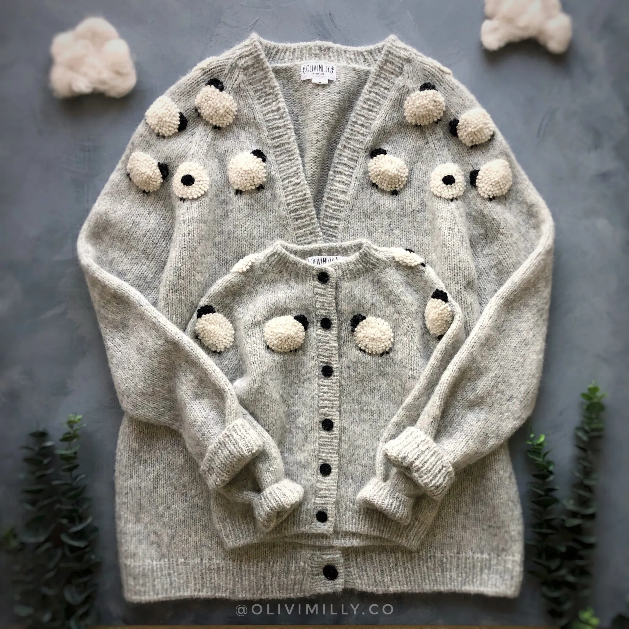 Adult Sheeps cardigan | Light grey