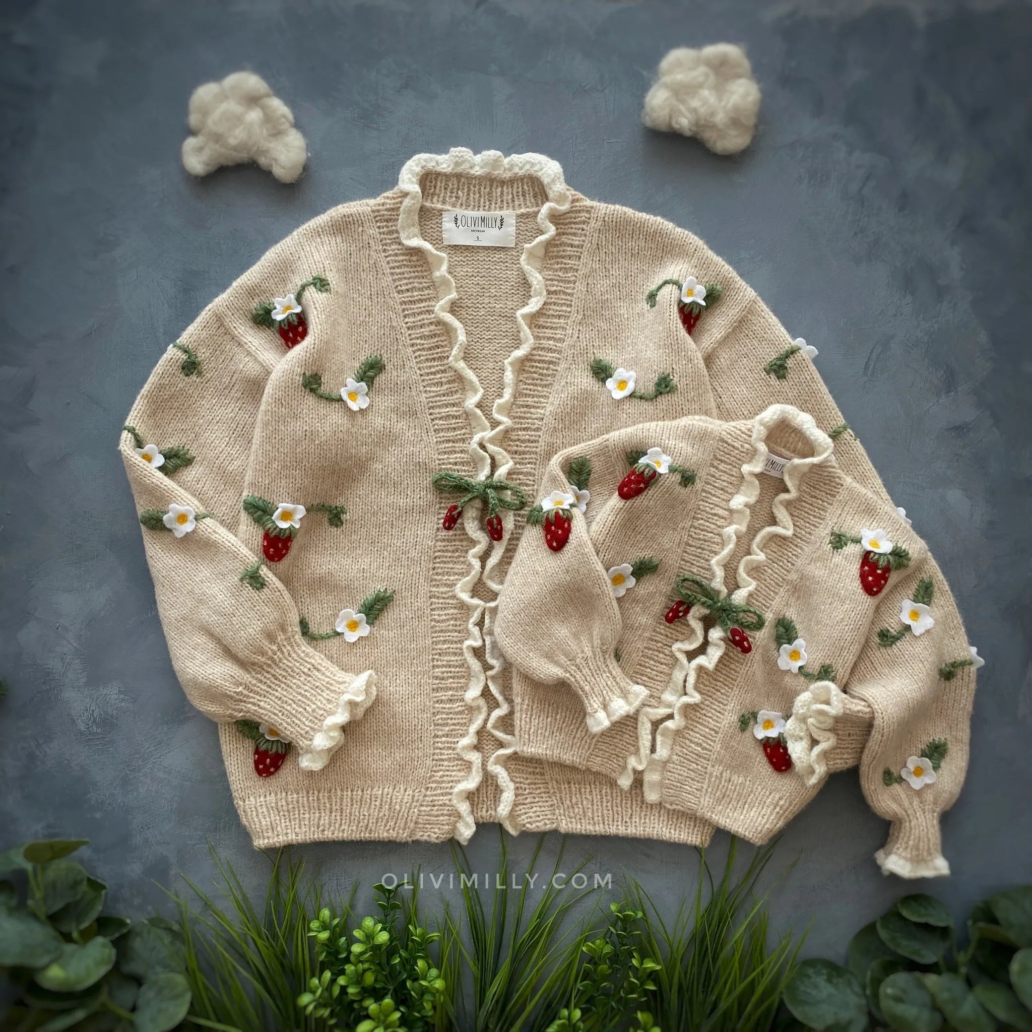 Adult Strawberries cardigan | Wheat