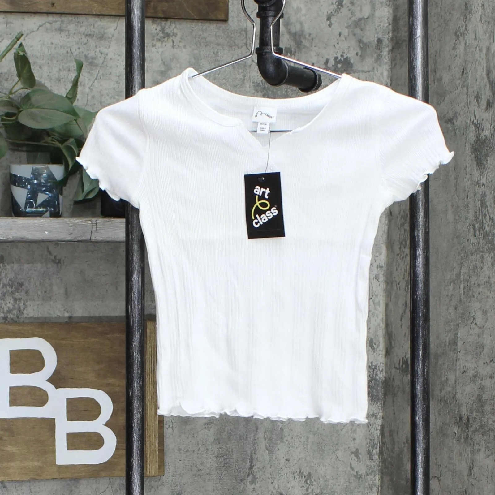 Art Class Girls' Short Sleeve Notch-Front T-Shirt