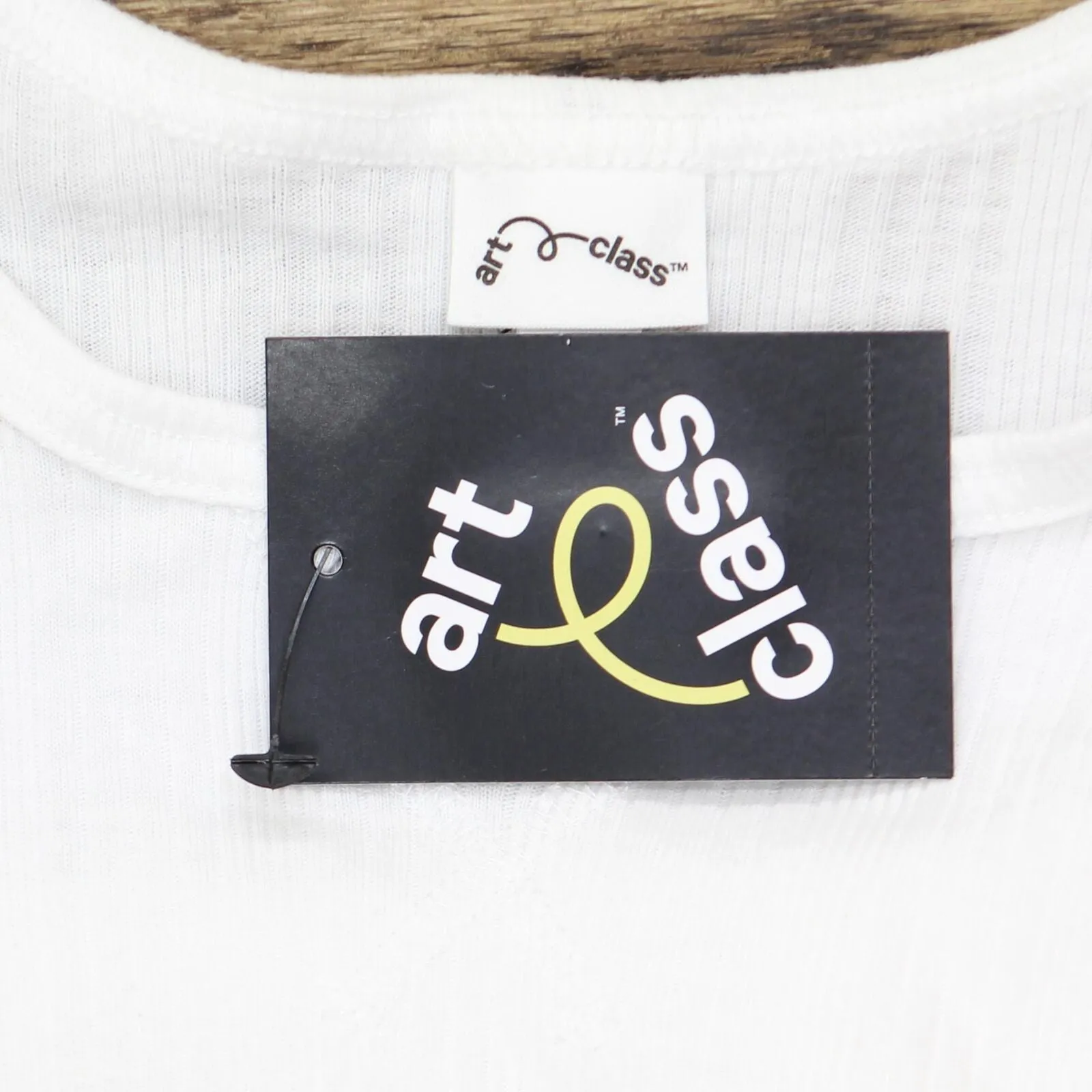 Art Class Girls' Short Sleeve Notch-Front T-Shirt