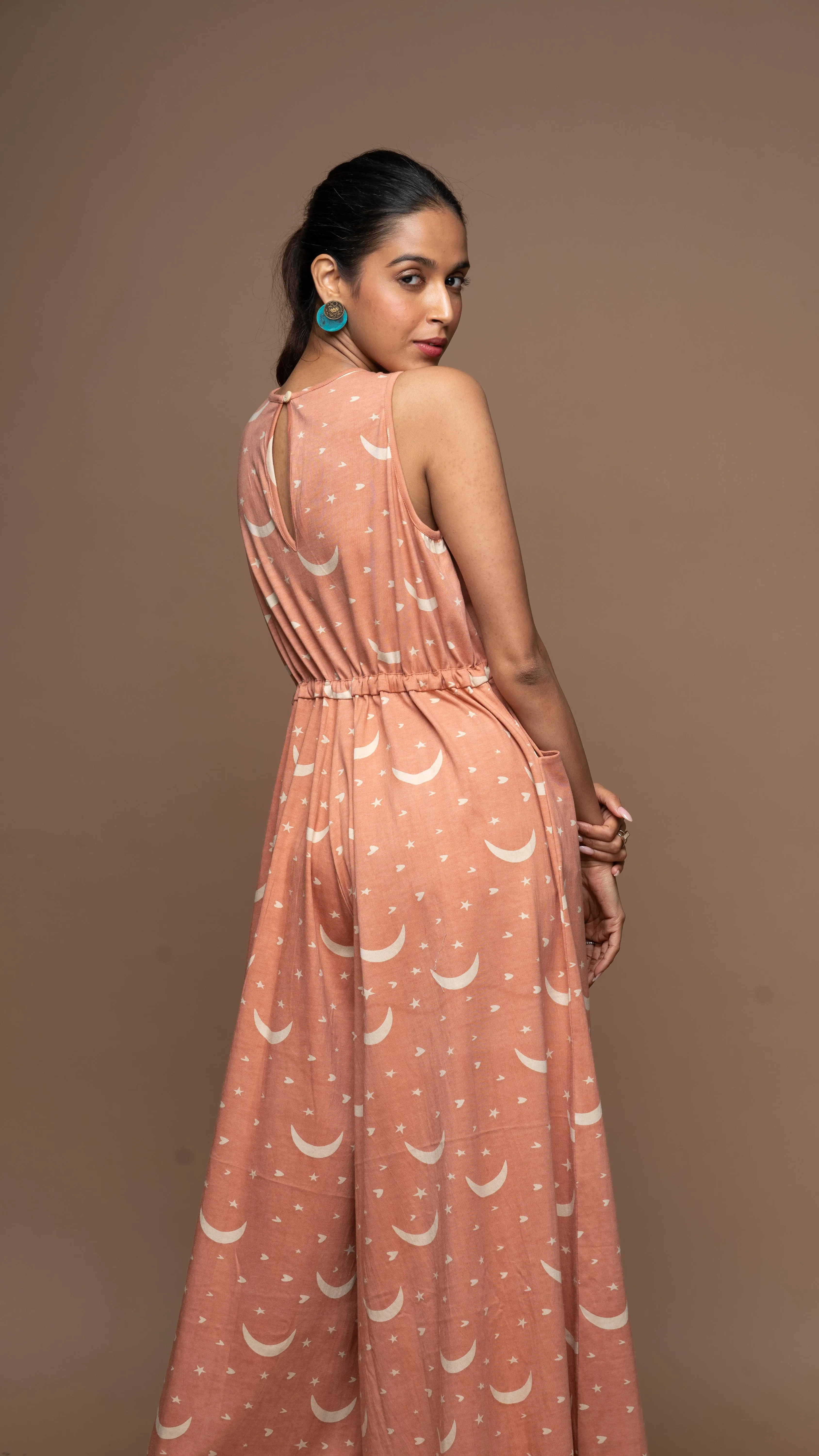 Cozy U Jumpsuit in Lost hearts of the night Pattern