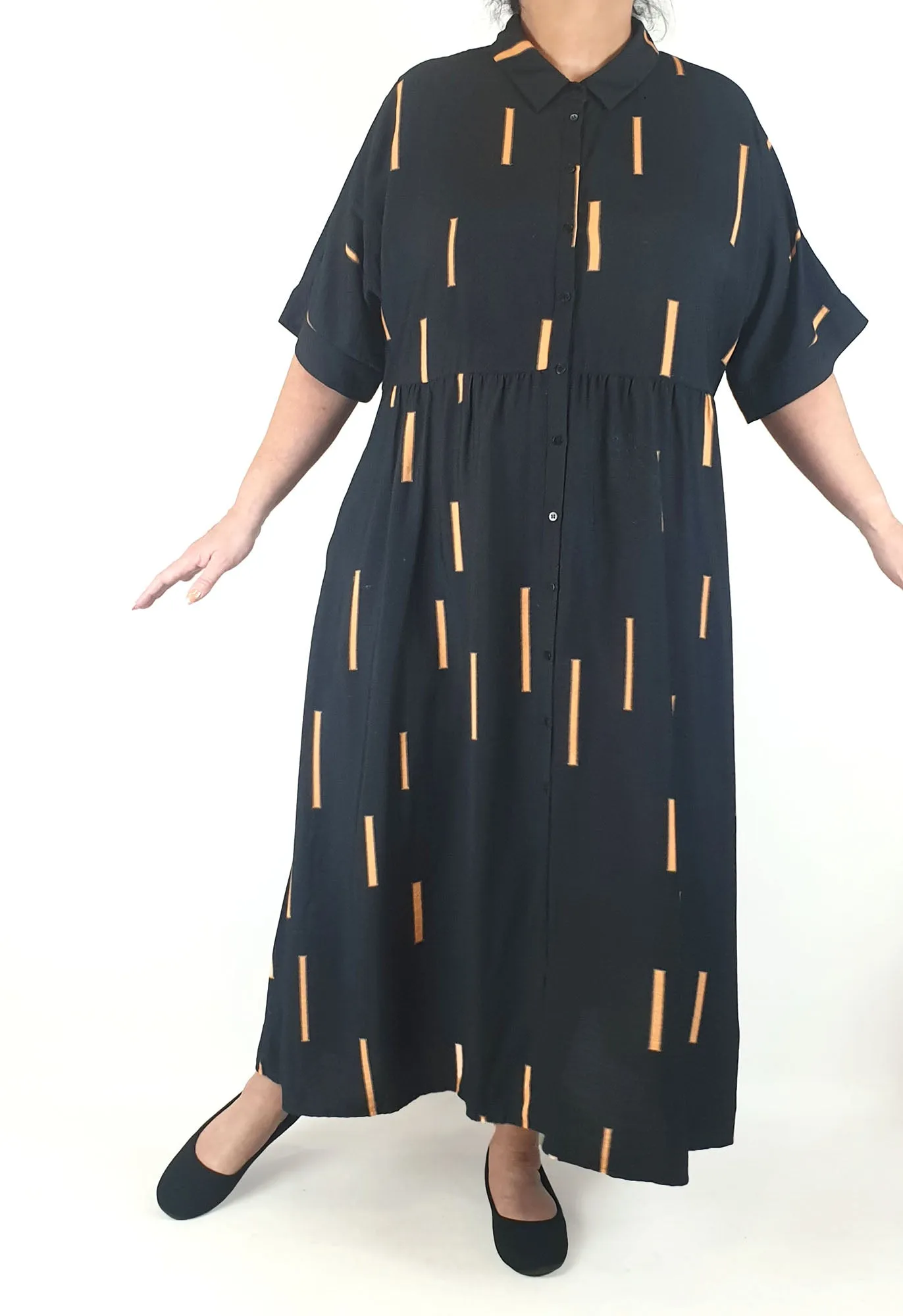 Elk unique print navy dress size 18 (note: inconsistencies)
