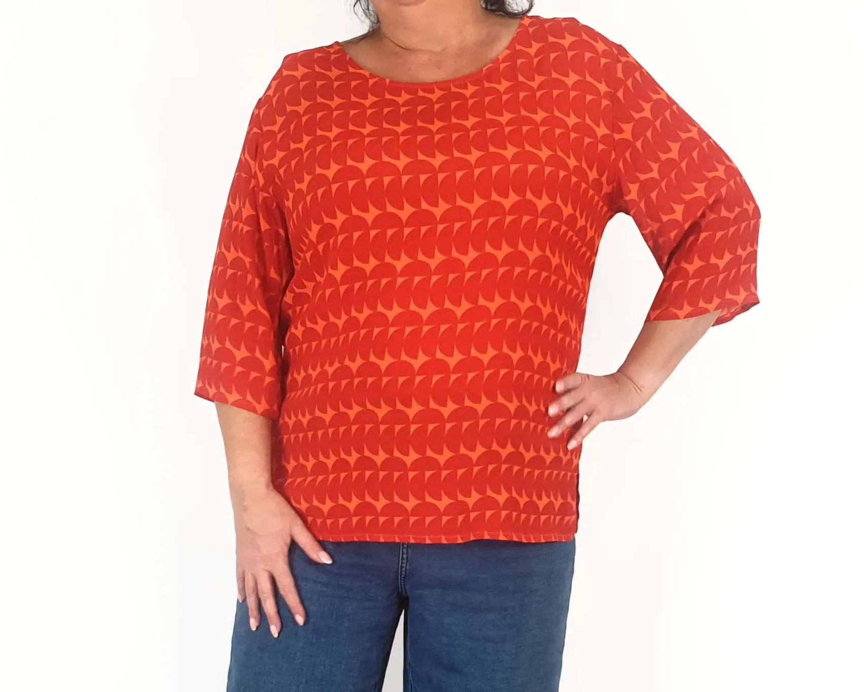 Elm red and orange print half sleeve top size 16