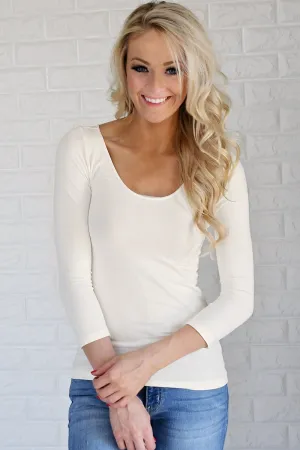 Essential 3/4 Sleeve Seamless Top ~ Cream