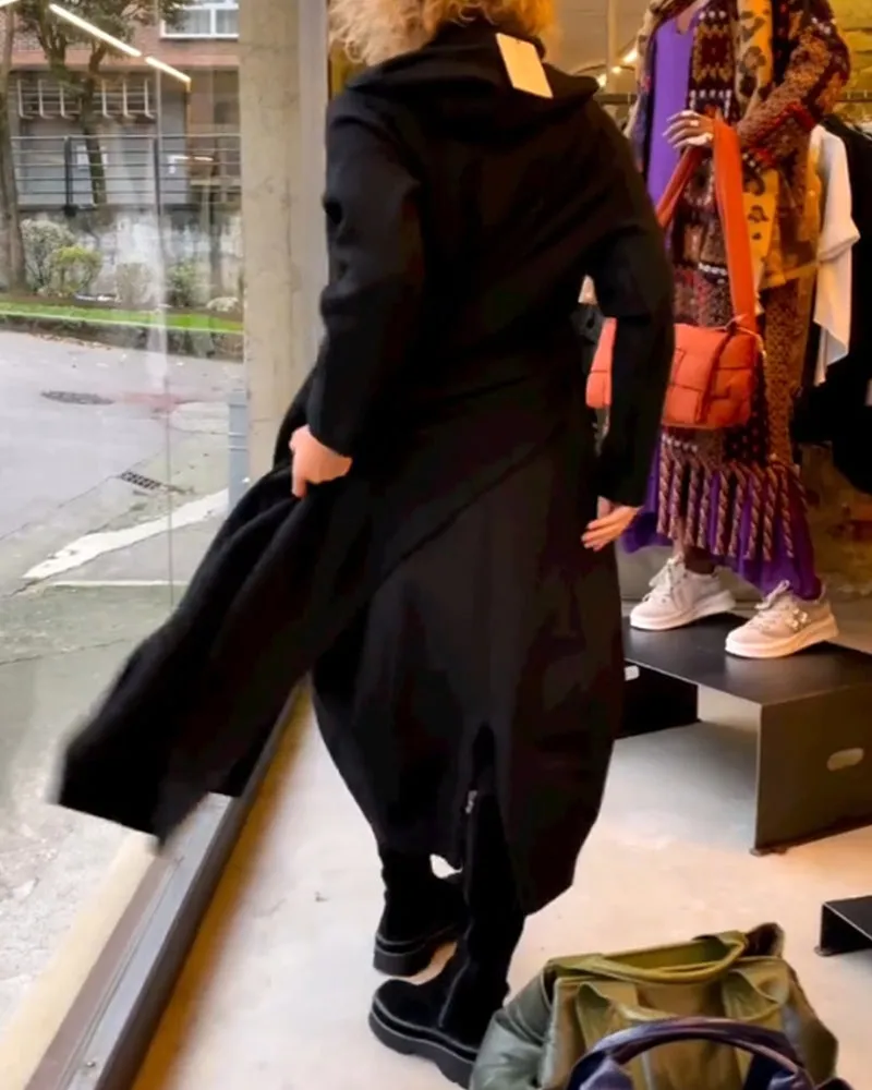 Gerrie | Black midi dress with pockets