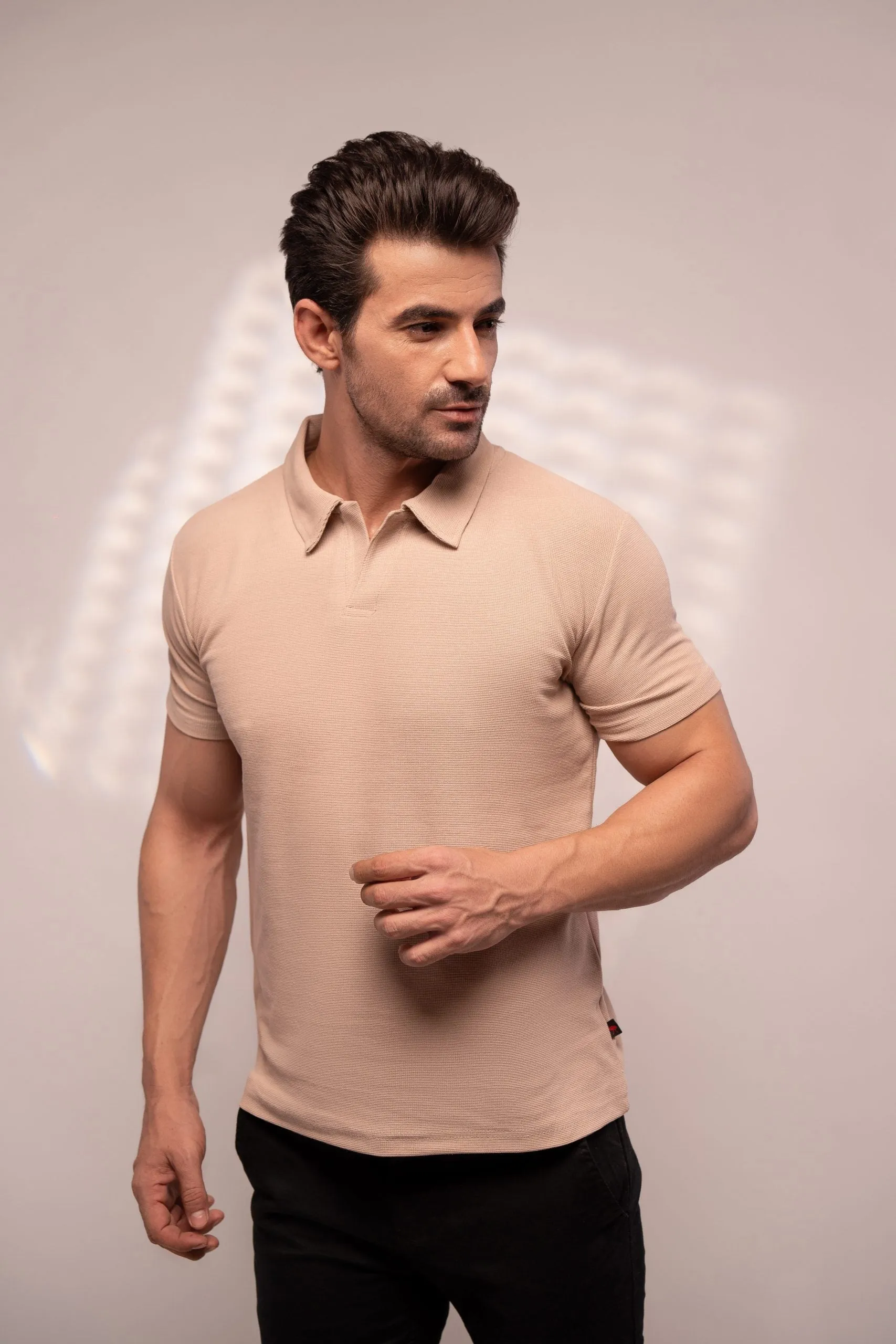 Johnny Collar Ostrich (Beige)