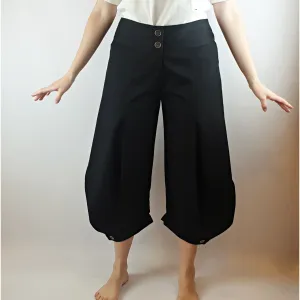 Laika by Dogstar black wide leg pants with unique narrower bottom size 10