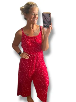 Leola - Red White Ditsy Floral