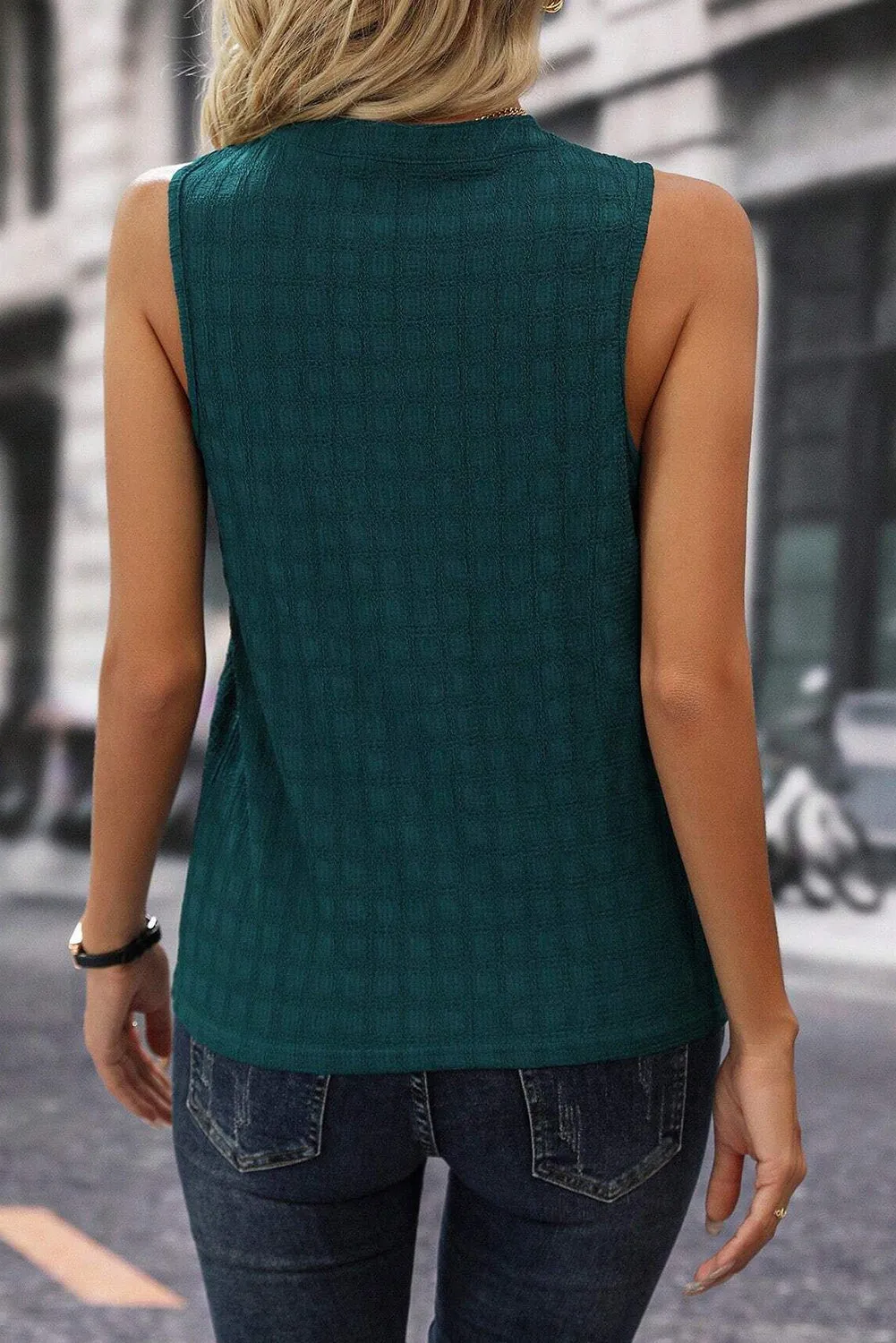 Textured Split V Neck Sleeveless Shirt
