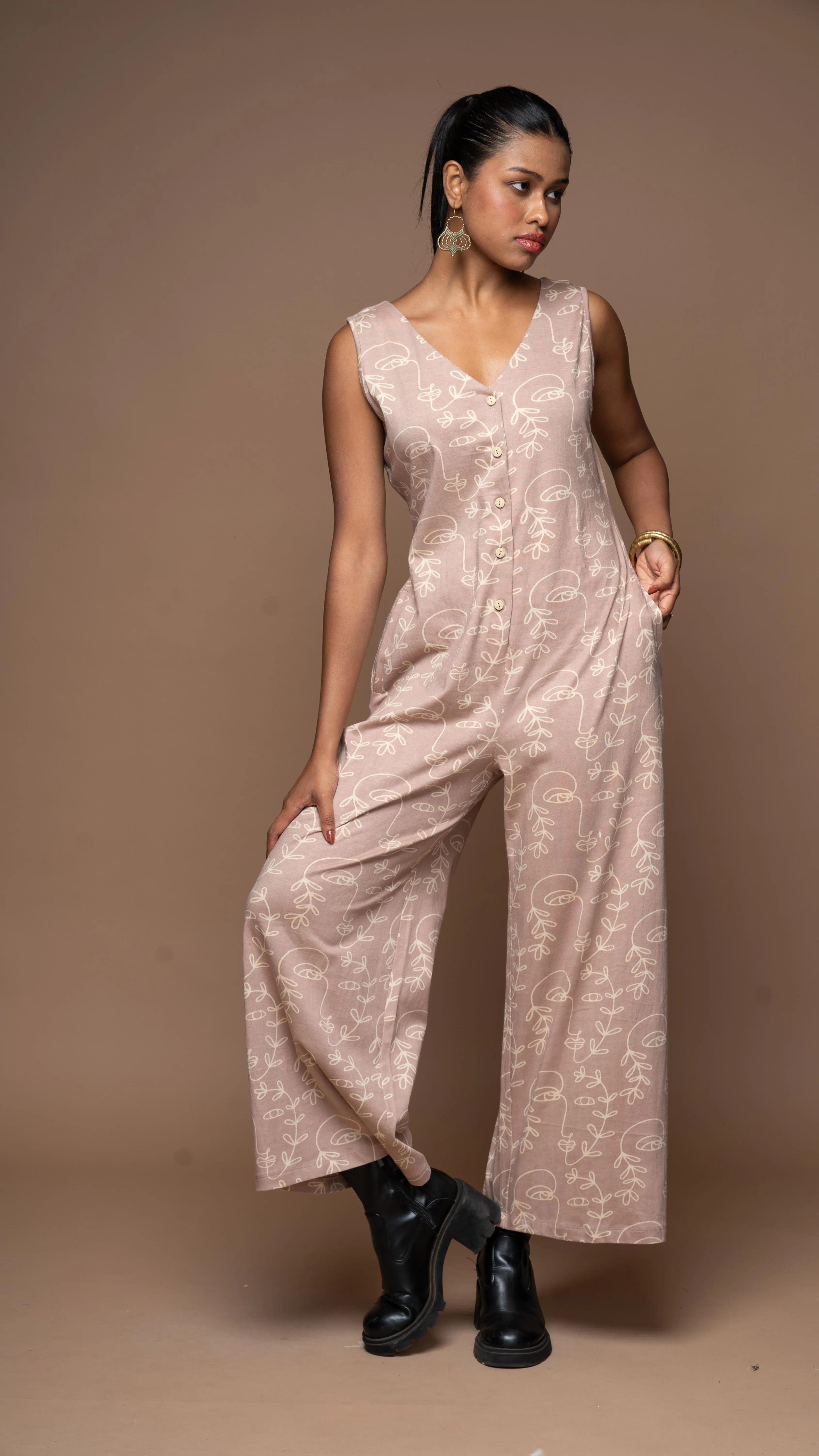 Viva V-neck Jumpsuit in Keep Growing Pattern